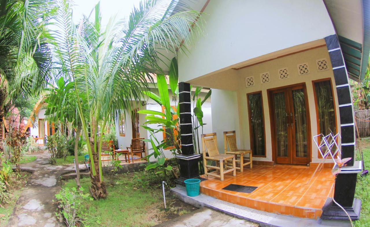 Florine'S Garden Hotel Gili Islands Exterior photo