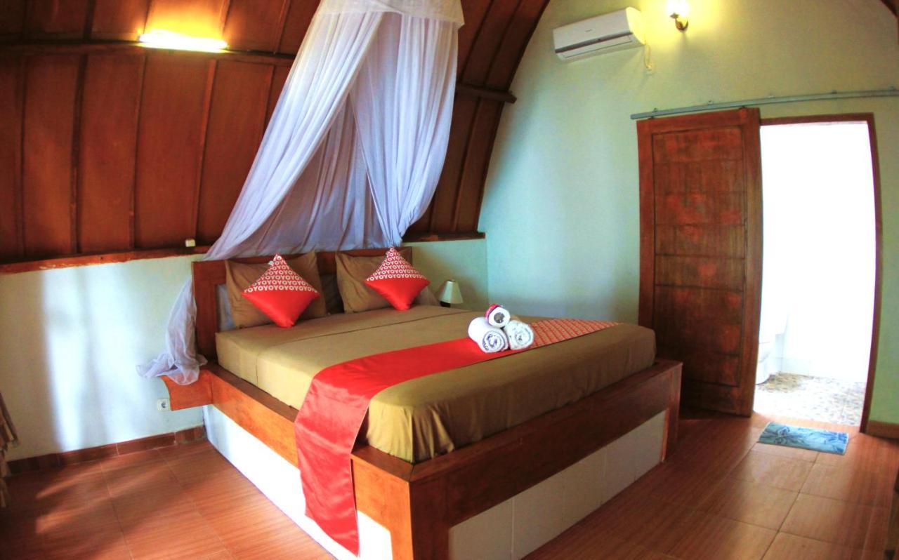 Florine'S Garden Hotel Gili Islands Exterior photo